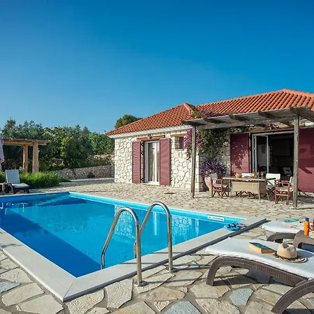 Villa Trapezaki Garden
