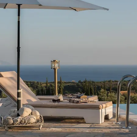 Trapezaki Garden Mousata