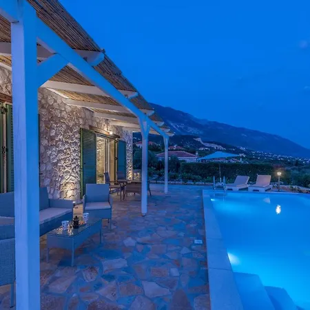 Vilă Trapezaki Garden Mousata