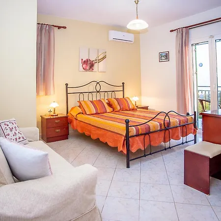 Vilă Trapezaki Garden