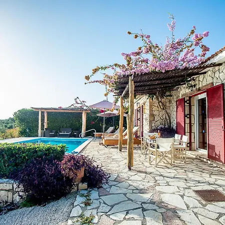 Trapezaki Garden Vilă Mousata