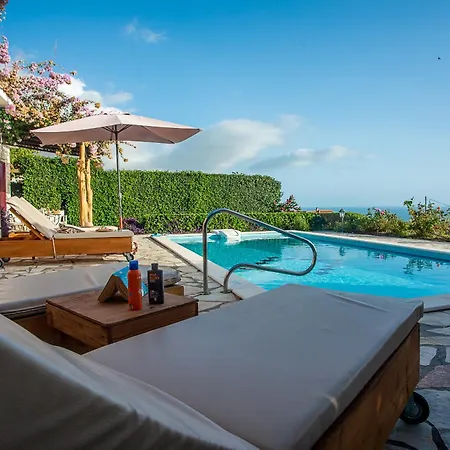 Villa Trapezaki Garden Mousata