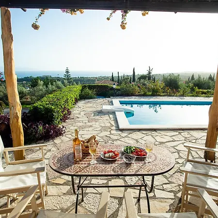 Villa Trapezaki Garden