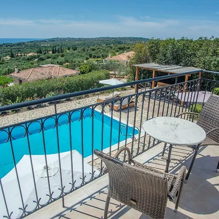 Villa Trapezaki Garden *